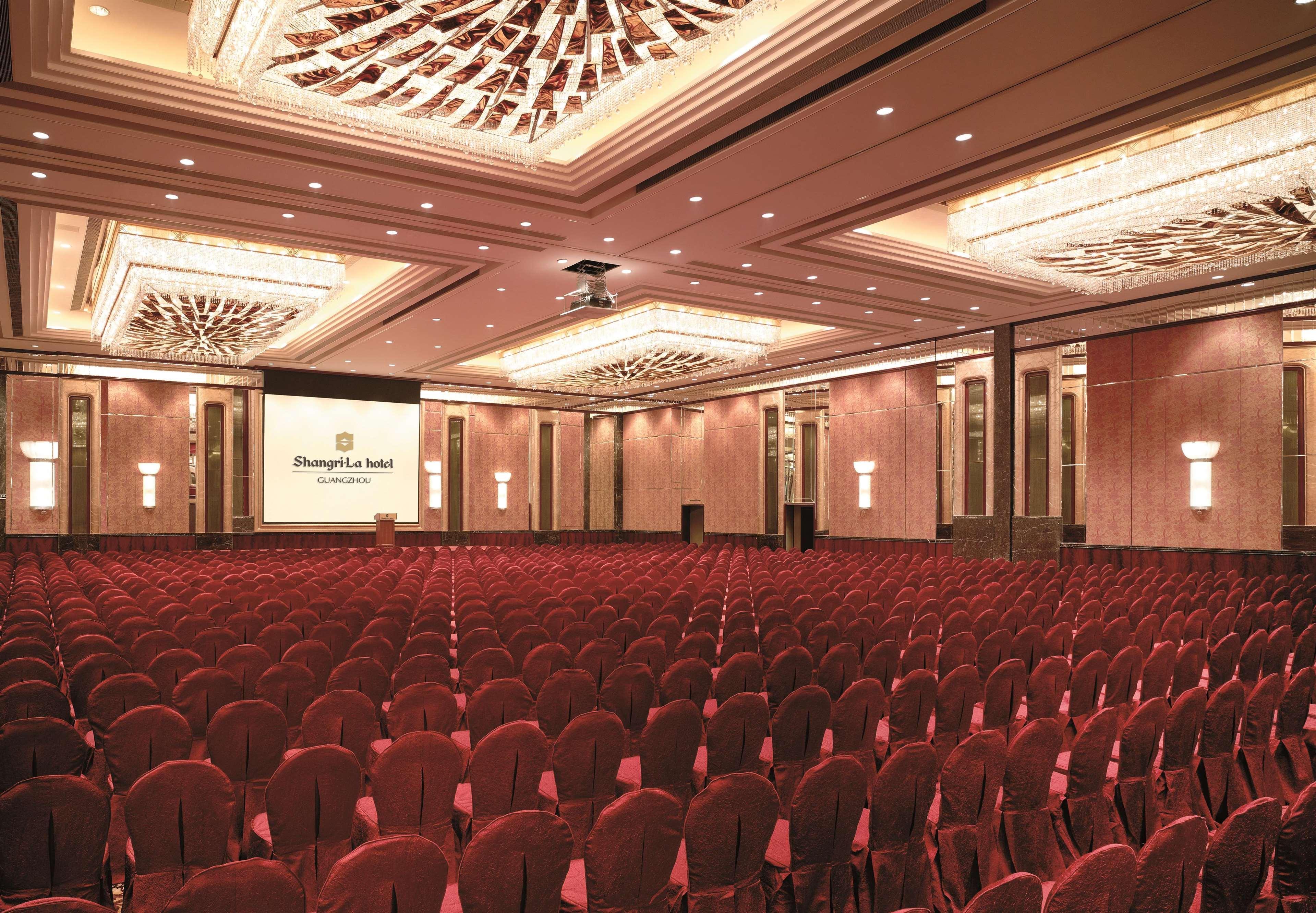 Shangri-La Guangzhou-3 Minutes By Walking To Canton Fair Complex Exterior foto