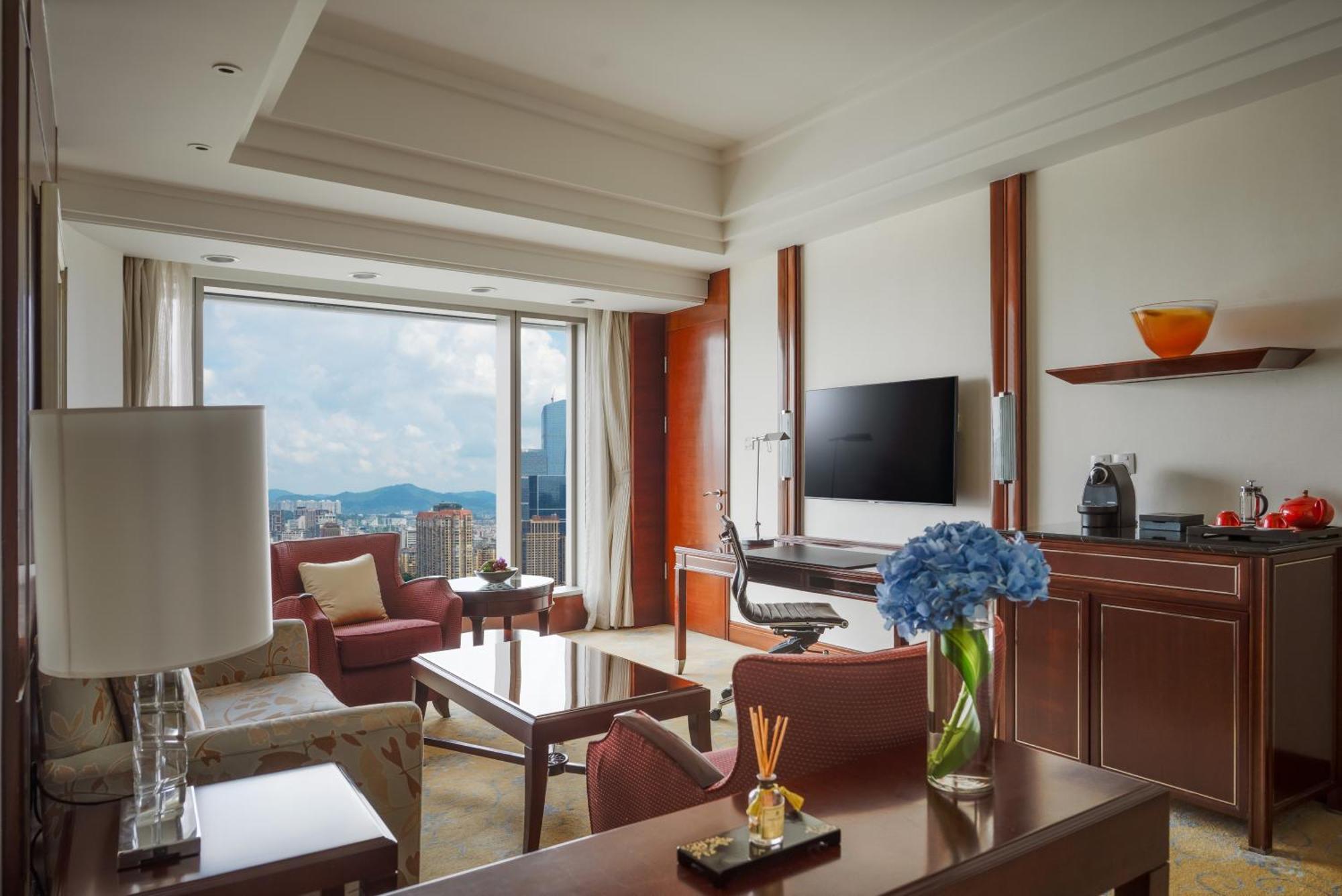 Shangri-La Guangzhou-3 Minutes By Walking To Canton Fair Complex Exterior foto